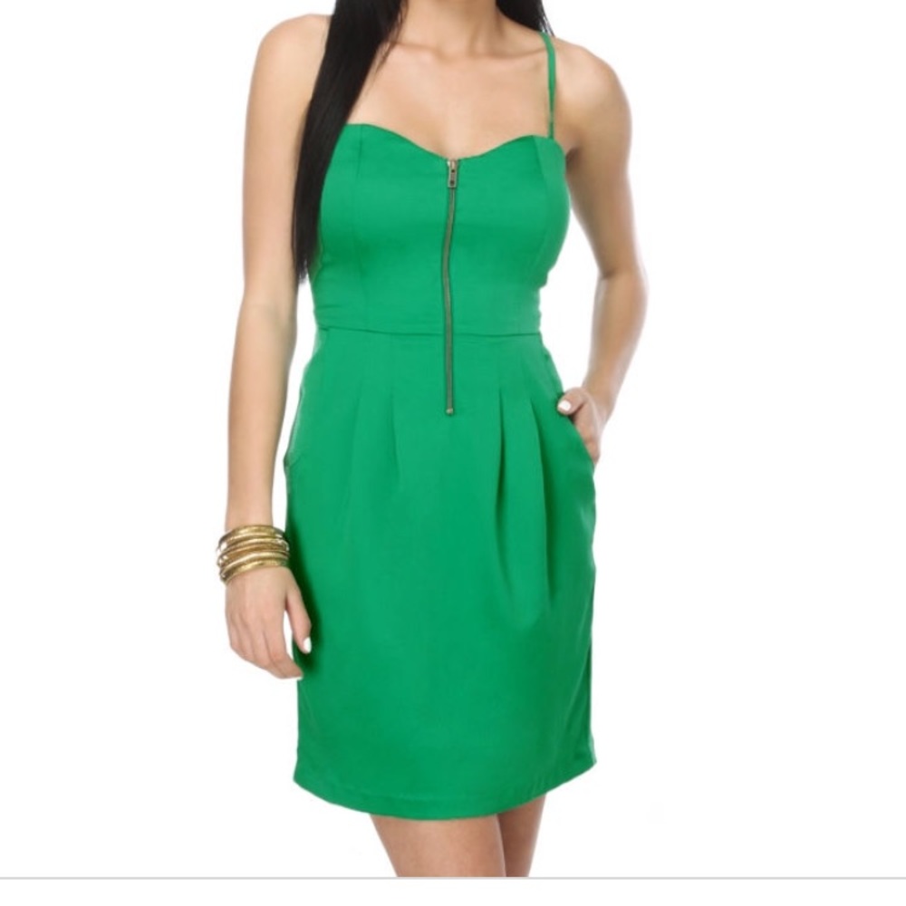 Lulus Green satin dress with pockets